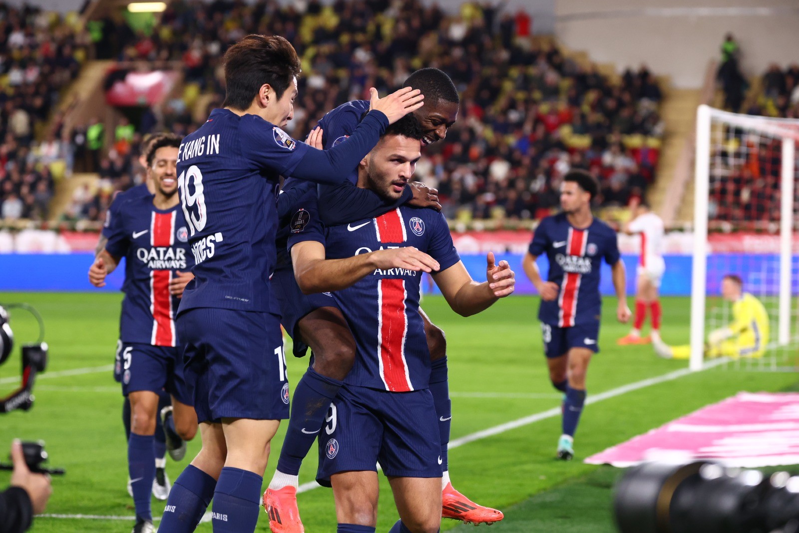 巴黎圣日耳曼胜巴塞罗那:法甲联盟球队晋级的简单介绍 巴黎圣日耳曼胜巴塞罗那:法甲联盟球队晋级的简单介绍