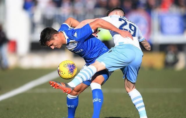 广西队惨遭惨败,球队士气低迷 广西队惨遭惨败,球队士气低迷