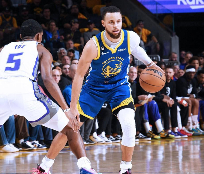 罗马前锋连场空砍,球队进攻仍待提升 罗马前锋连场空砍,球队进攻仍待提升