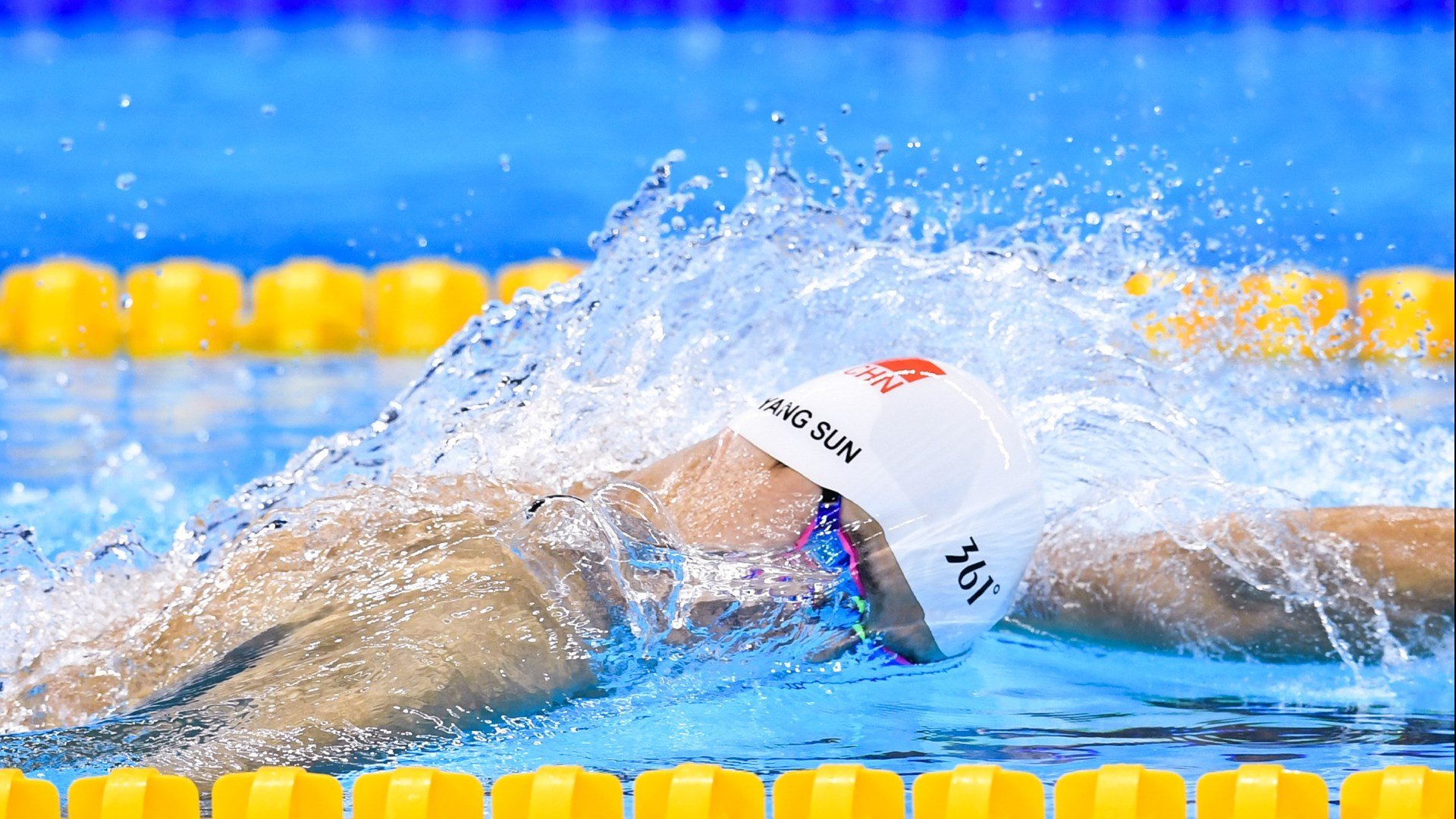 掘金节奏掌控骑士，杜兰特防守端锁死对手