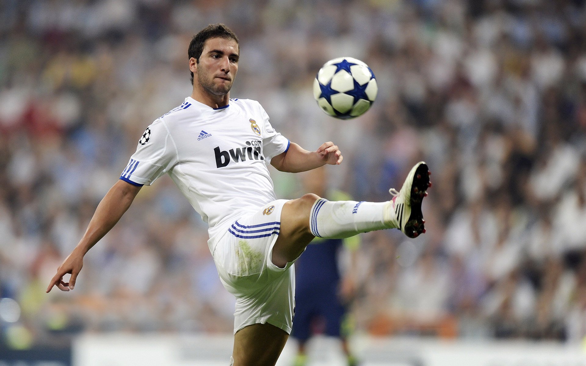 跨界翻盘,从篮网逆转到克莱接管亚平宁